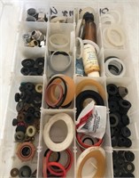 Q - MIXED LOT OF GASKETS / WASHERS (T113)