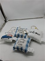 4 mini blue and white decor pillows