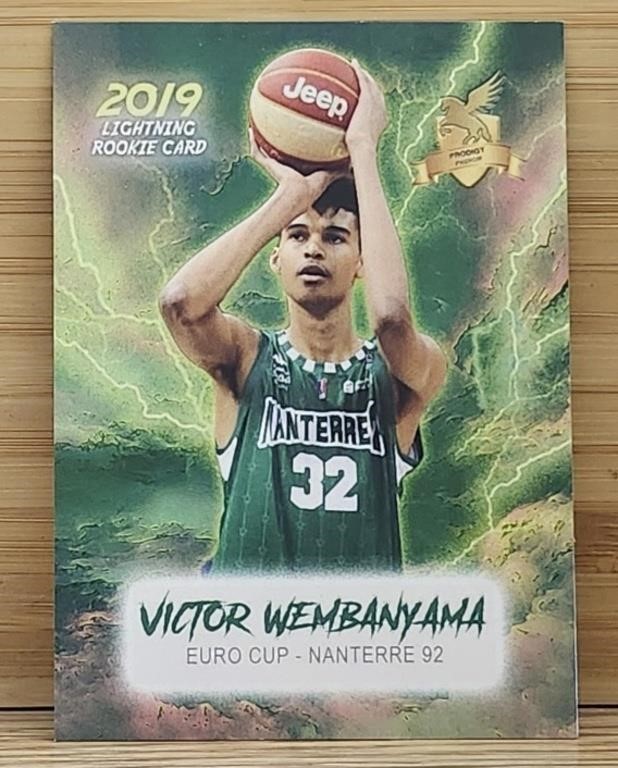 Victor Wembanyama 2019 Lighting Rookie Card
