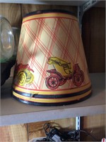 Vintage push on lamp shades - 2 & microwave