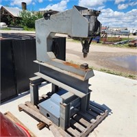 Large Air operated Punch Press w disconnect