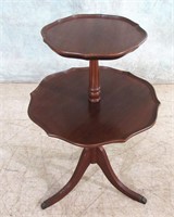 1940'S MAHOGANY 2 TIER PIE CRUST TABLE