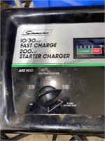Io/30 amp fast charge 200 amp starter charger