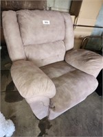 MICRO FIBER OVERSTUFFED ROCKER RECLINER