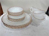 Anchor Hocking 4 piece set white gold trim dish