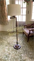 Floor swing a away lamp