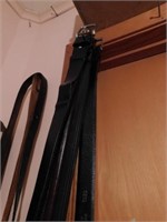 Four leather belts, 38