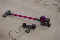 Dyson Rechargable Vacuum (works)