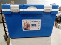 Insulated Portable Cooler  Blue 32qt