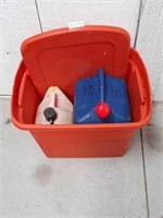 Orange tote with lid and 2 gallon gas can and 4