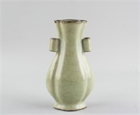 China Song Guanyao Style Porcelain Vase Xiu Nei Si