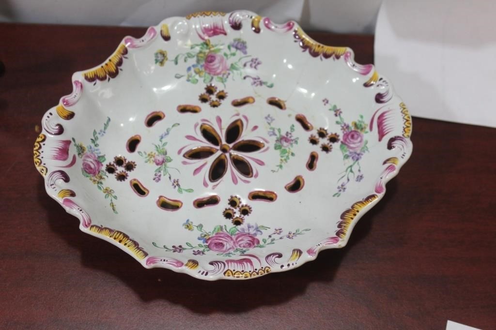 An Antique Ceramic Footed Platter