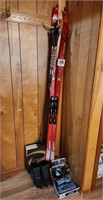 Fischer XC skis Country Crown 750 w/ poles, &