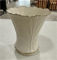 Lenox 24K Decorative Vase