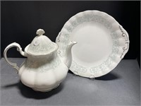 Paragon " Melanie “ Teapot And Serving Plate