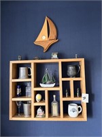 SHELF WITH HOME DECORATIONS