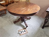 wood 45" table w/ 3 - 9" leaves