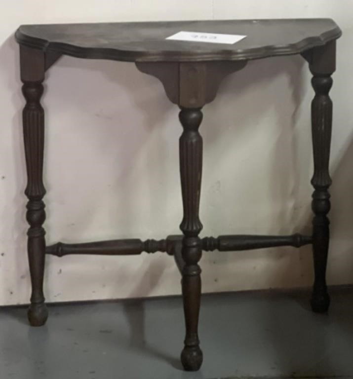 Antique side table / end table 24x12x23