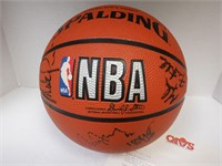 CLEVELAND CAVALIERS 1994 TEAM SIGNED BASKETBALL