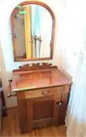 Vintage Wash stand and mirror