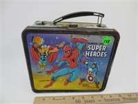 1976 Marvel Super Heroes Lunch box w/thermos