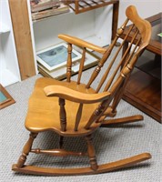 Nichols & Stone Windsor Style Rocking Chair