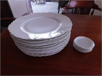 8 antique Haviland France dinner plates - 4