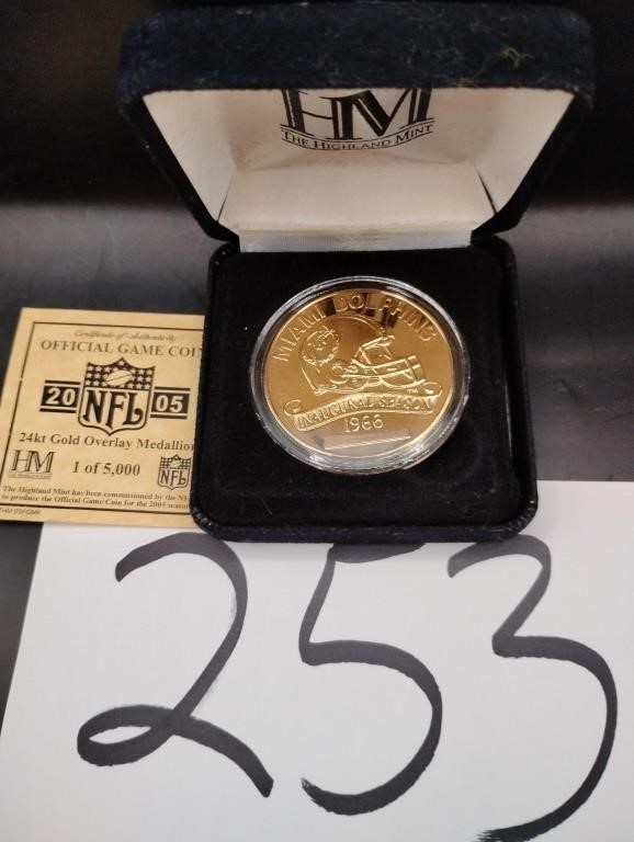 24 K Overlay 40th Anniv. Dolphins Coin 2005