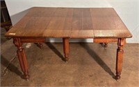 20th Century Victorian Style Oak Dining Table