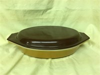 Pyrex OLD ORCHARD Oval Divided Dish with Lid