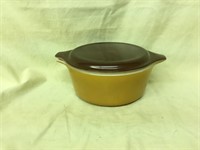 Pyrex OLD ORCHARD Round Casserole with Lid
