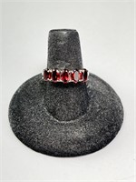 Sterling garnet Ring (Gorgeous) 2 Gr Size 7