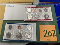1981 UC Coin Sets
