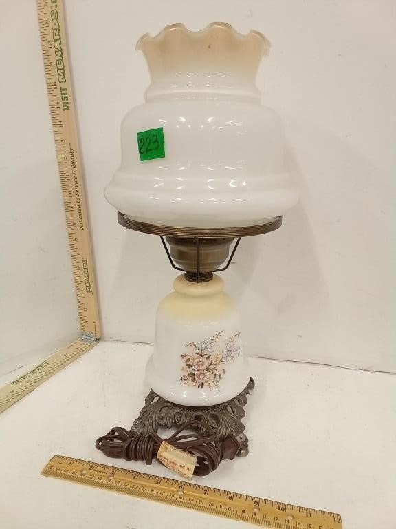 Oil Lamp Style Electric Lamp