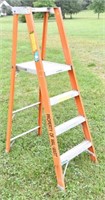 Bull Ladder Co. 6' aluminum podium ladder.