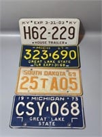Set of 4 Vintage License Plates, 1967, Michigan,