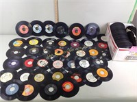 Vinyl records including singles from Wanda