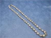 Faux Pearl Necklace Clasp Broken See Info