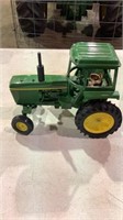 John Deere tractor 1/16 scale