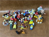 Treasure Hunt Lot (19) Disney PVC Figures