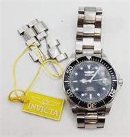(U) Invicta Wrist Watch - Crystal is cracked