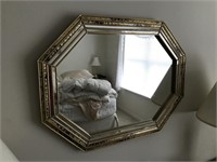33 x 25 decorative wall mirror