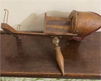 Antique stereo card viewer