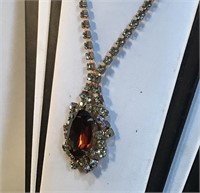 VINTAGE RHINESTONE NECKLACE