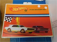 HOT WHEELS CARRYING CASE