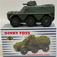 DINKY TOYS DIE CAST ARMOURED PERSONNEL CARRIER