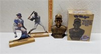 Gil Hodges Replica Bust and 2 Stand Up