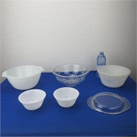 Fire King Bowl, 2 Federal Bowls, 2.5L Pyrex Bowl,