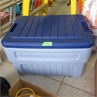 RUBBERMAID ACTION PACKER COOLER