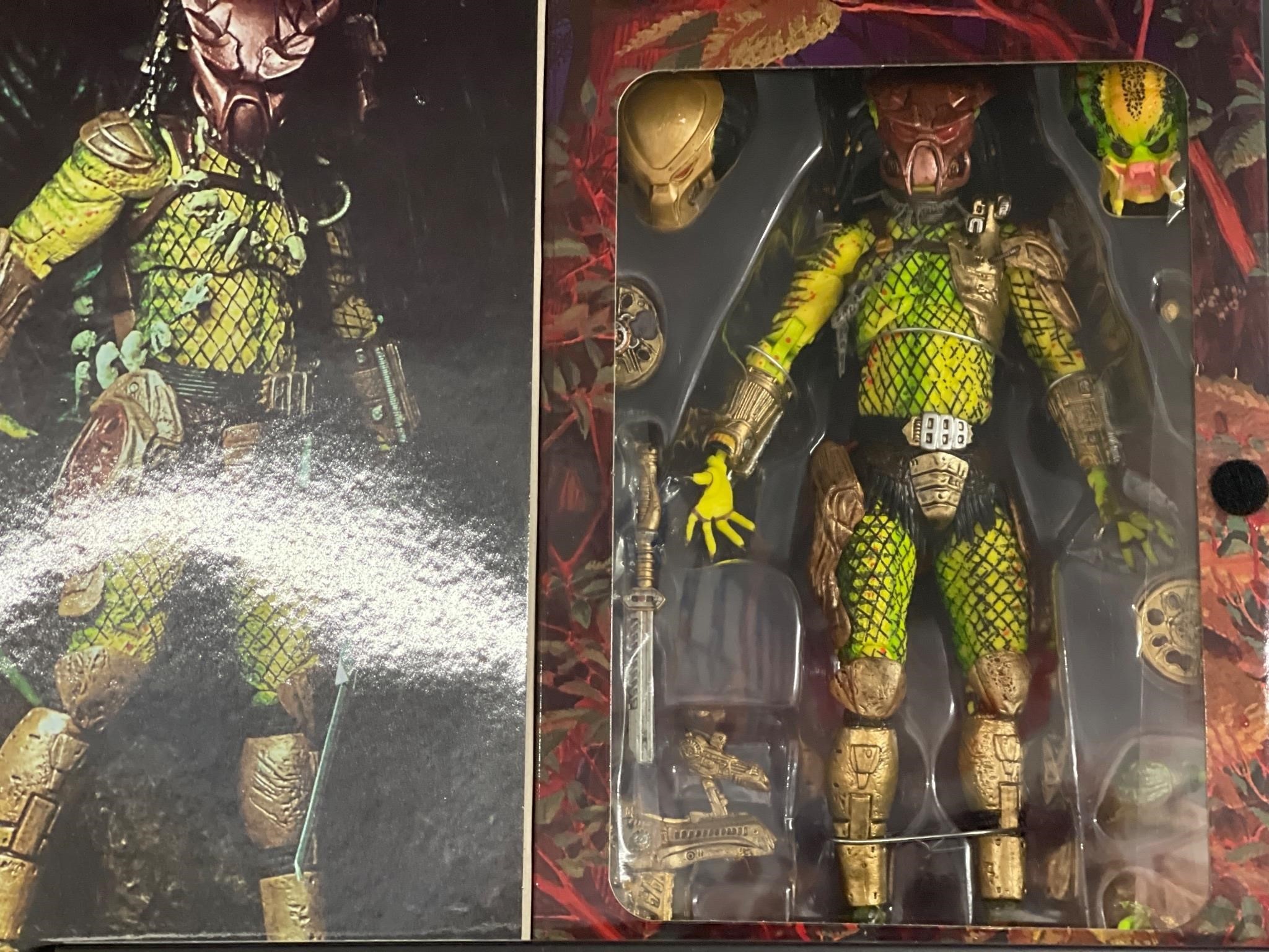 PREDATOR ACTION FIGURE IN BOX